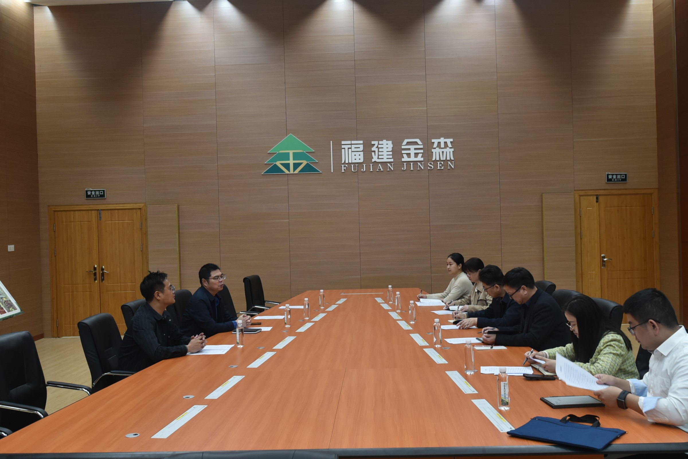 福建省科技廳一行考察福建金森生物質(zhì)顆粒項目